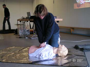 ERste Hilfe März 2007 118